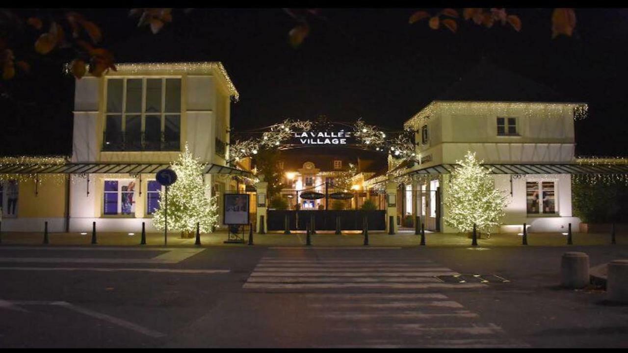 Studio A 1 Kilometre De Disneyland Paris Montévrain Zewnętrze zdjęcie
